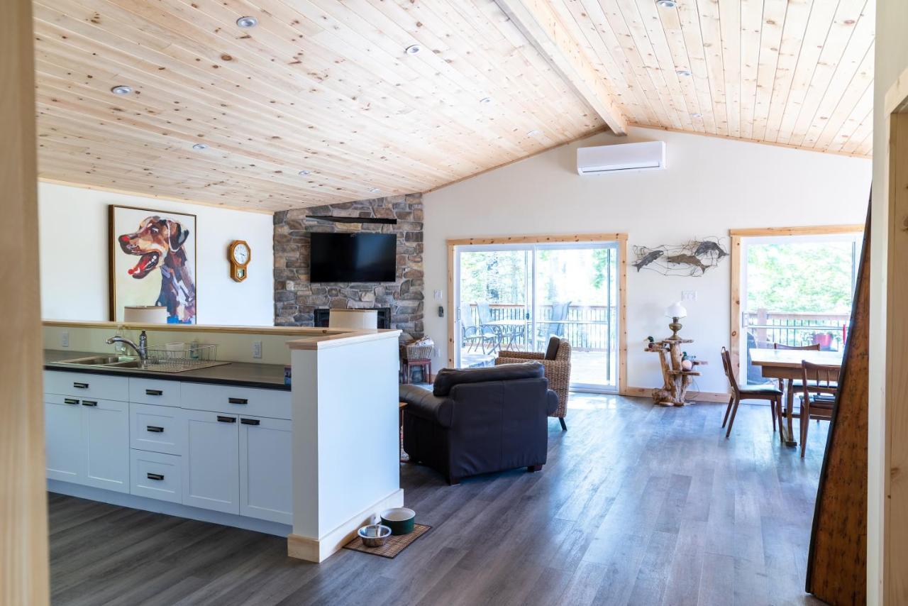 Woodhaven - Seaside Accommodations Waweig Zewnętrze zdjęcie
